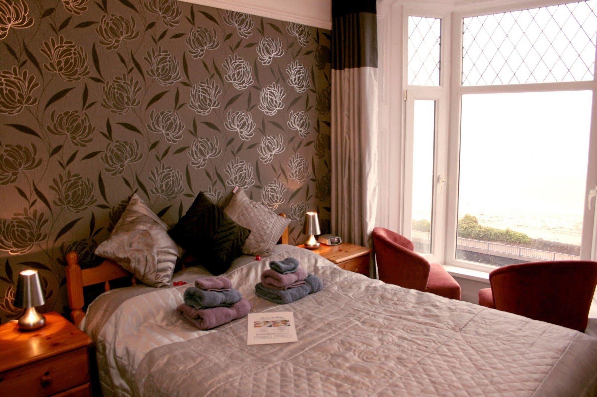 Devon View Guesthouse スウォンジー エクステリア 写真